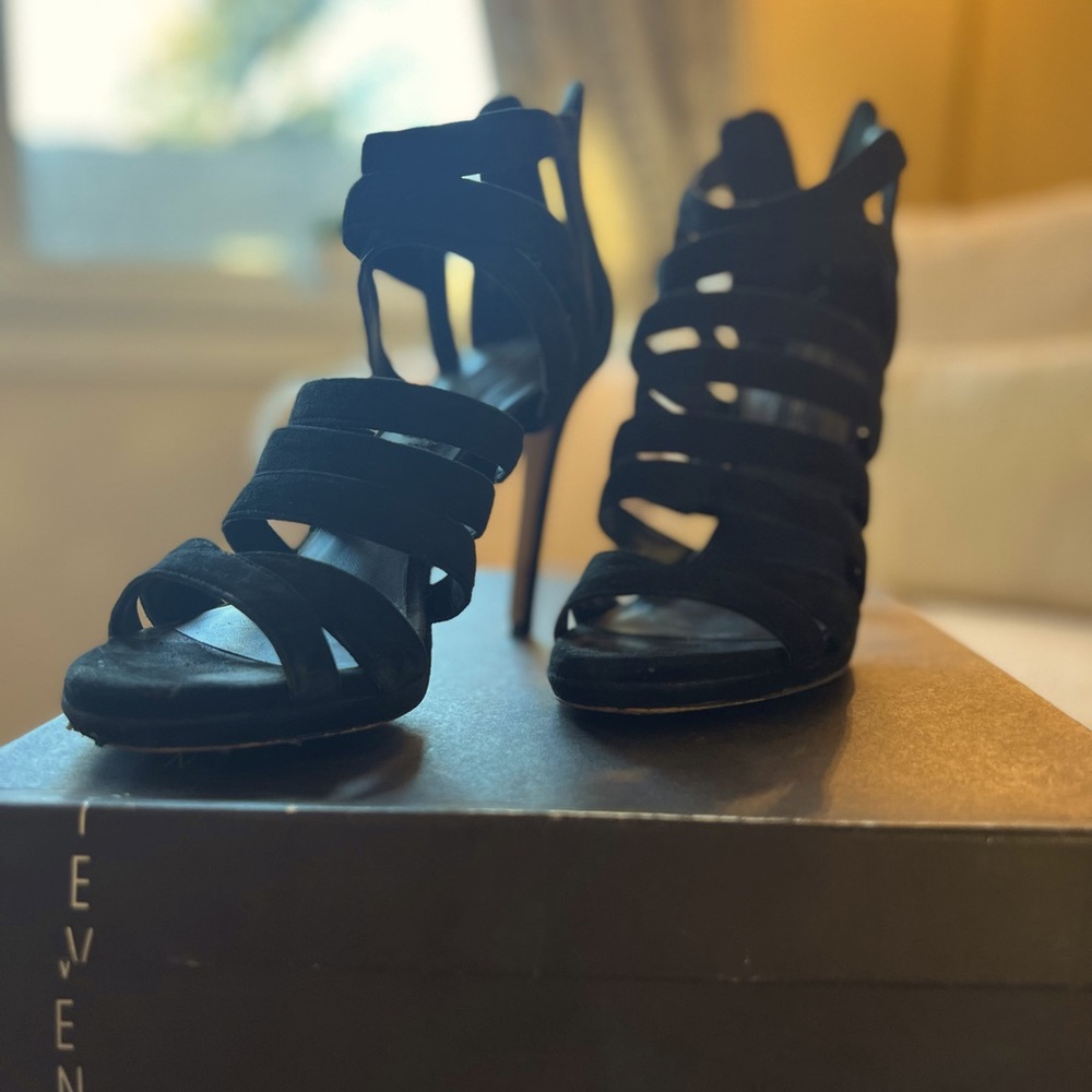 Steven by Steve Madden black suede gladiator heel size 7M